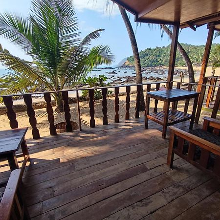 Colomb Beach Huts Hotel Patnem Beach Exterior photo